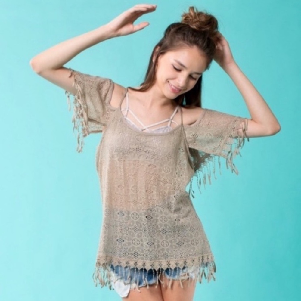 New Delicate Lace Cold Shoulder Olive Top With Fringed Sleeves &Hem